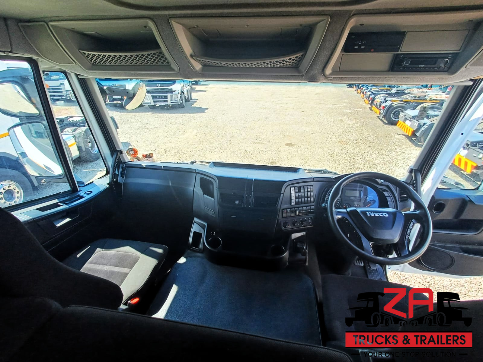 2020 IVECO TRAKKER 440 10 CUBE TIPPER #11369
